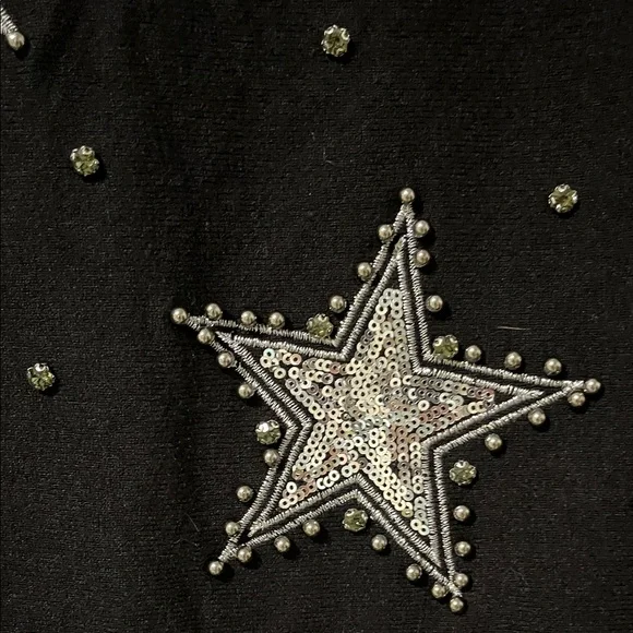 Milano Black Top with Silver Star Embellishments NWT Size xl - Picture 6 of 8